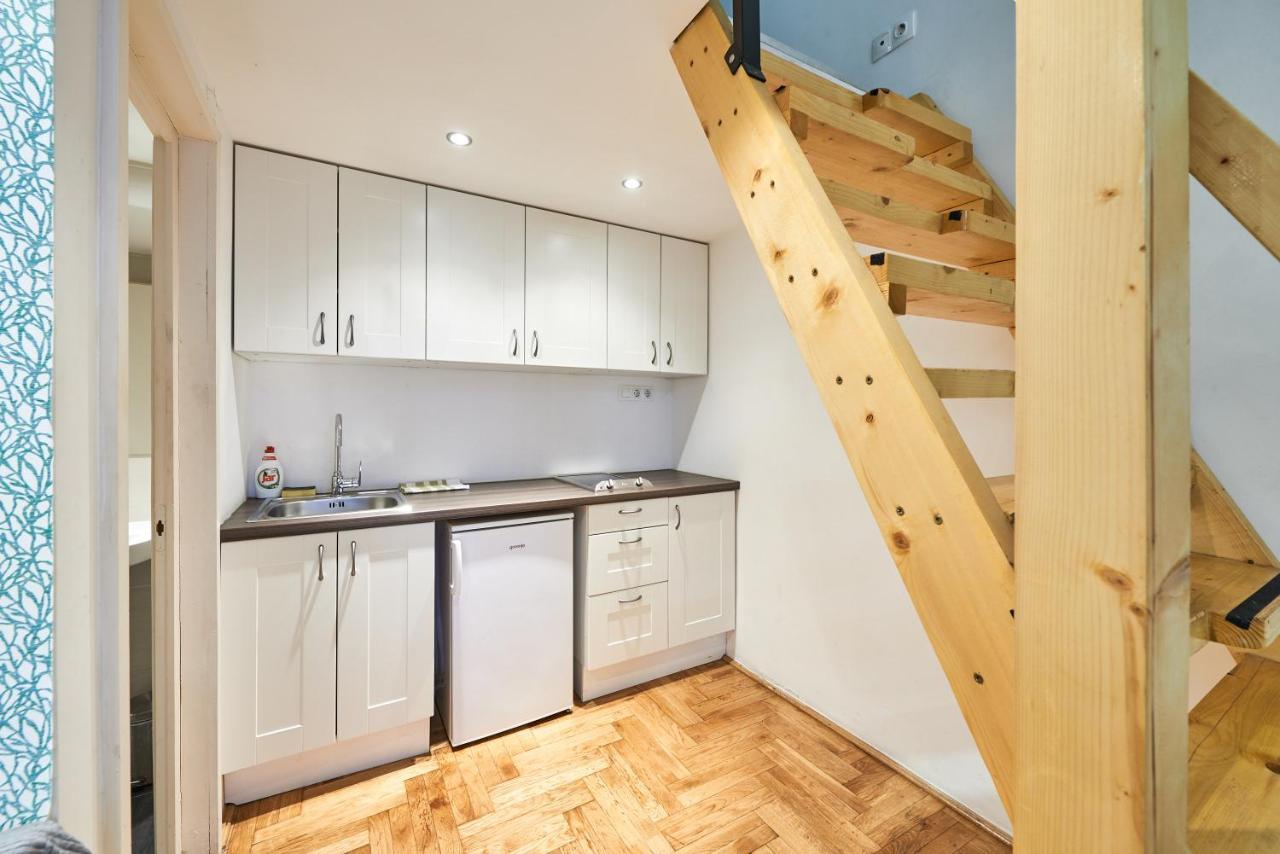 Large Apartment For Groups City Center Dist. VII Будапеща Екстериор снимка